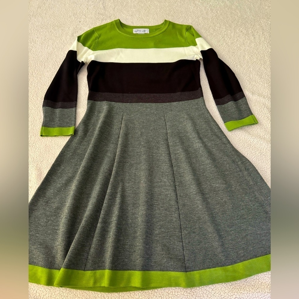 NWOT Jessica Howard Fit to Flare colorblock above knee sweater dress 3/4 sleeve